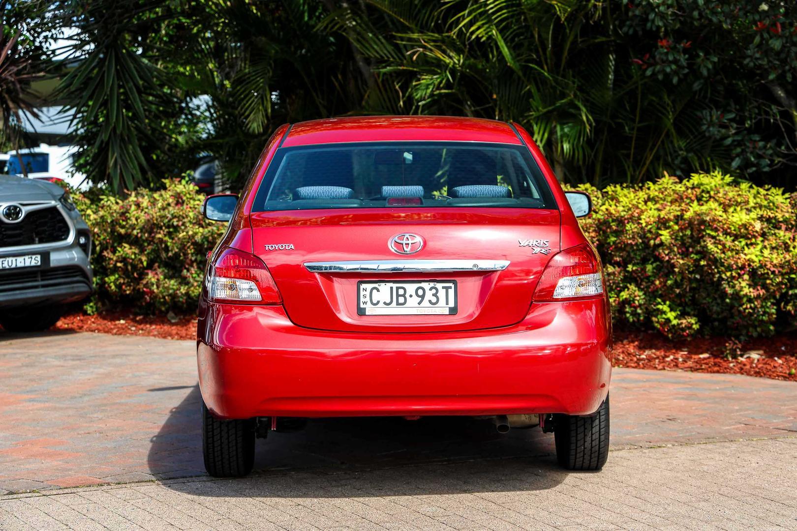 2011 Toyota Yaris YRS in Red