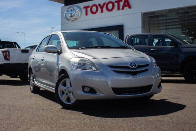 2007 Toyota Yaris YRX in Silver