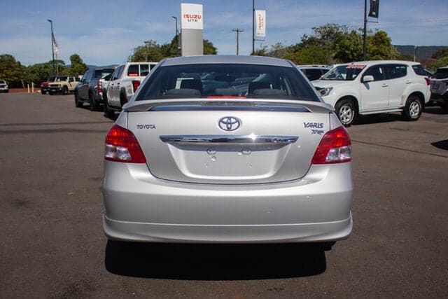 2007 Toyota Yaris YRX in Silver