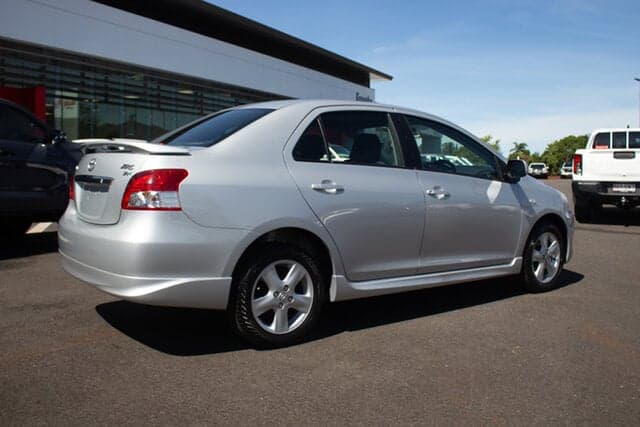 2007 Toyota Yaris YRX in Silver