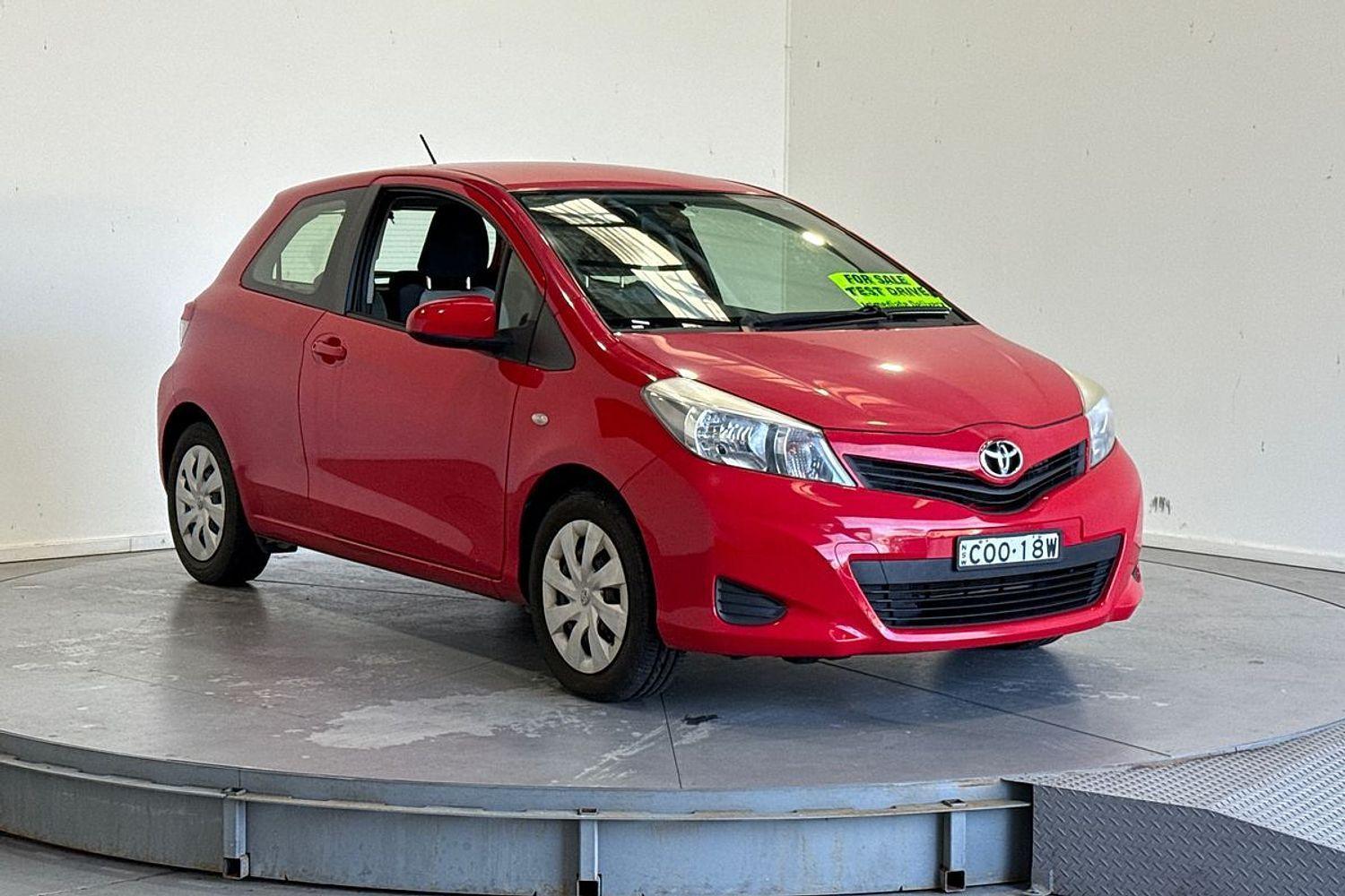 2013 Toyota Yaris YRS in Red