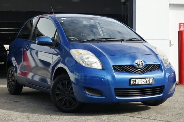 2008 Toyota Yaris YR in Blue