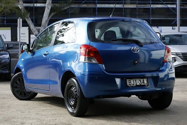 2008 Toyota Yaris YR in Blue