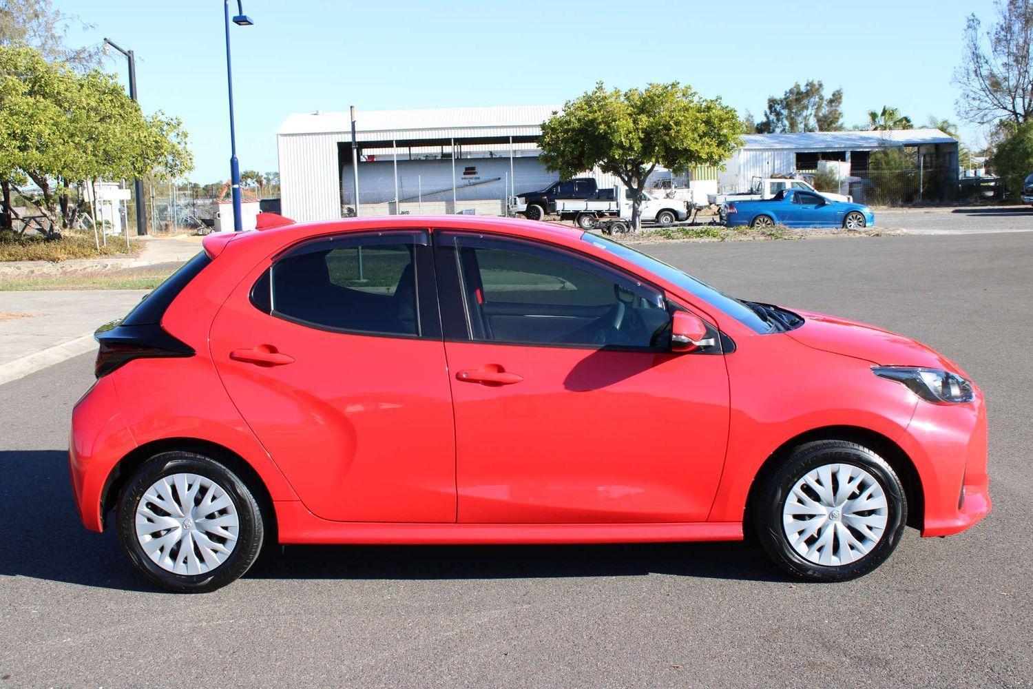 2021 Toyota Yaris Ascent Sport in Pink