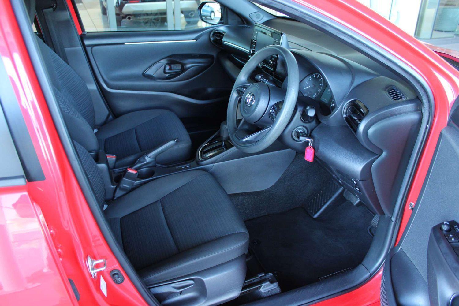 2021 Toyota Yaris Ascent Sport in Pink