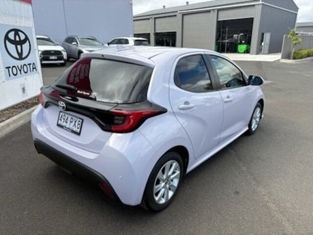 2021 Toyota Yaris SX in Purple