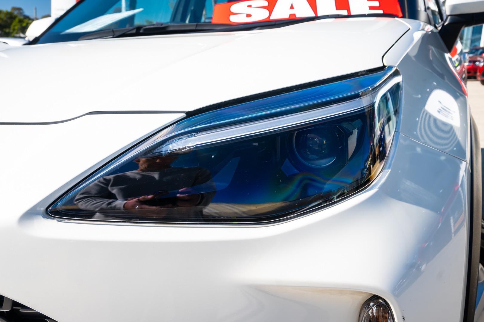 2022 Toyota Yaris Cross GX in White