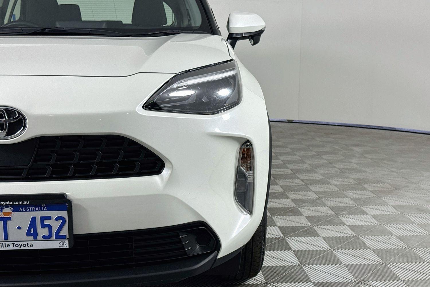 2021 Toyota Yaris Cross GX in White