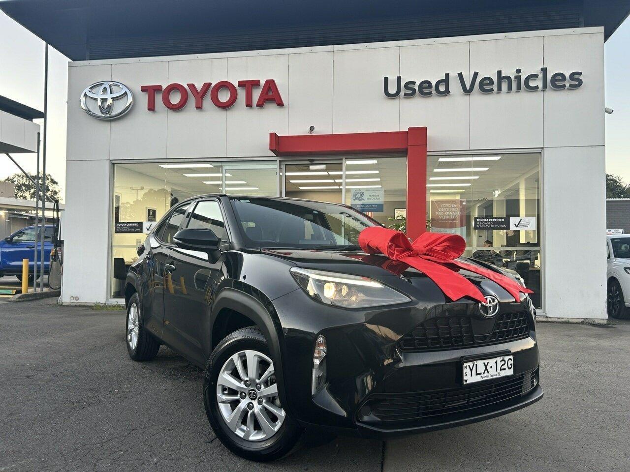 2022 Toyota Yaris Cross GX in Black
