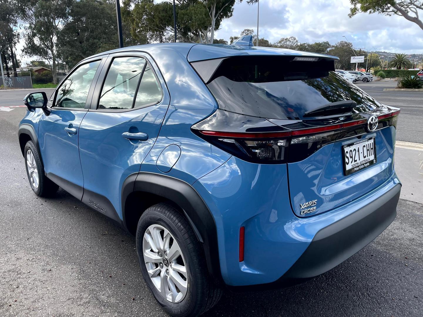 2020 Toyota Yaris Cross GX in Blue