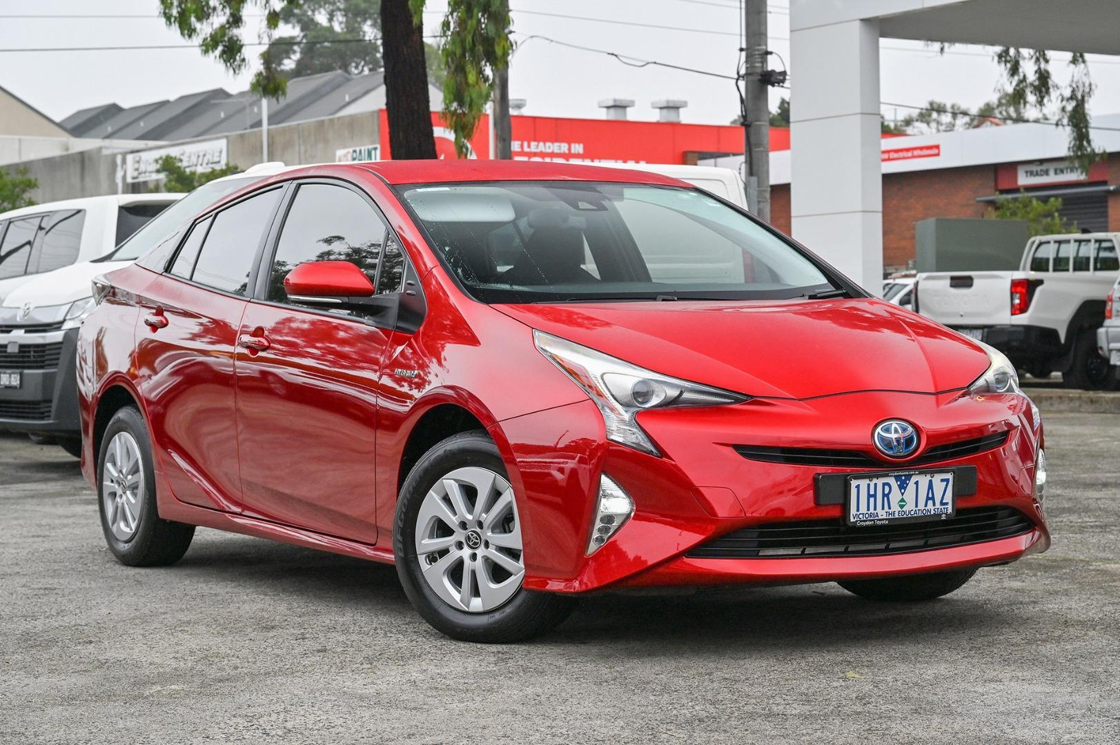 2016 Toyota Prius Base in Red