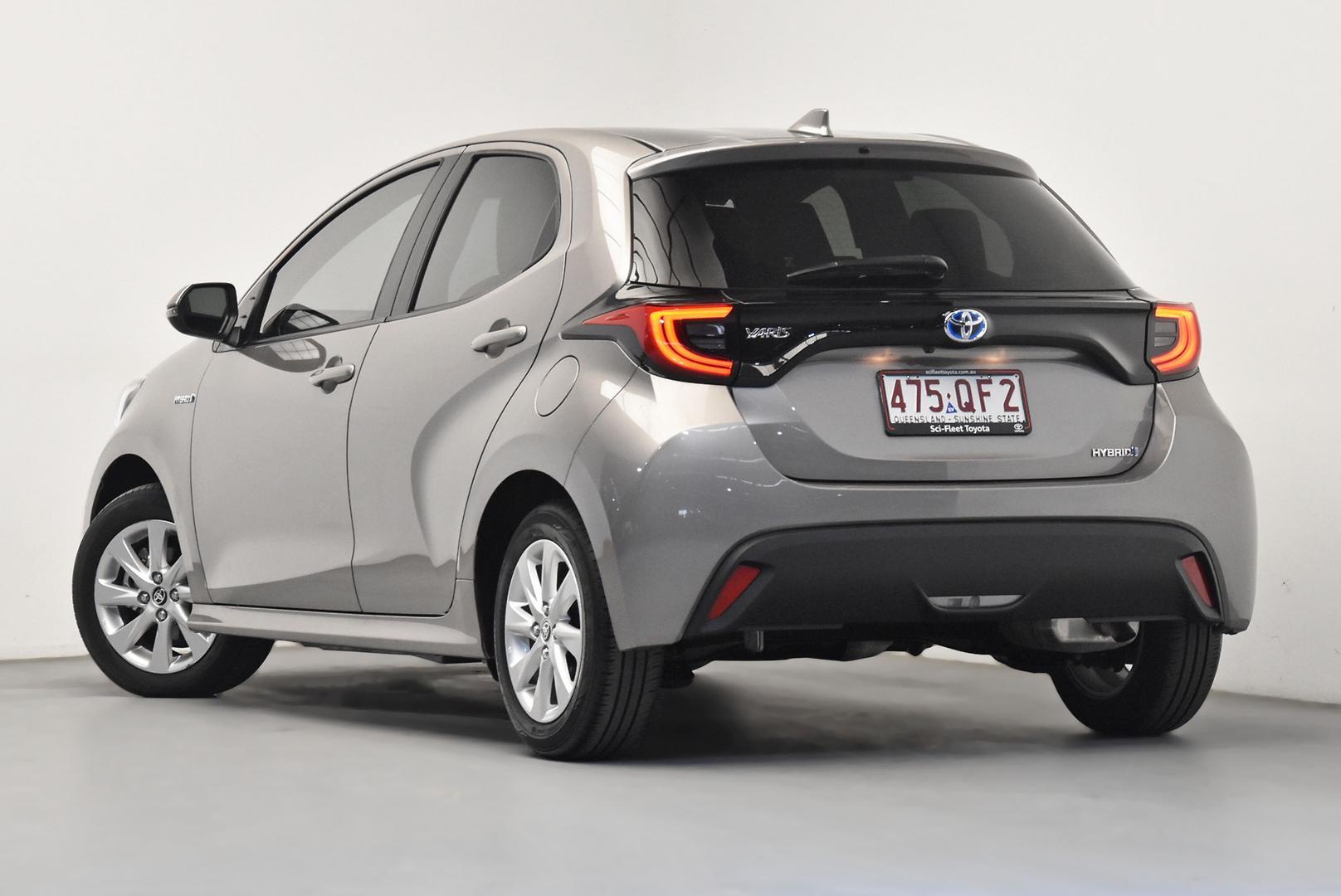 2023 Toyota Yaris SX in Bronze