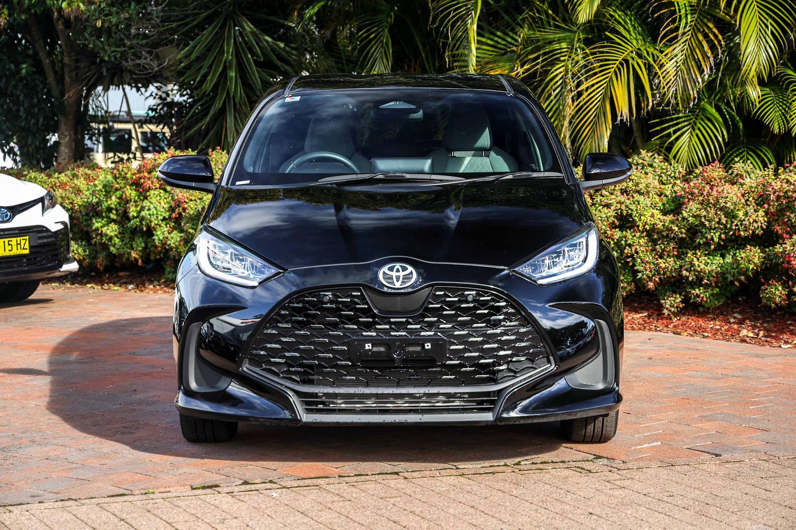 2024 Toyota Yaris ZR in Black