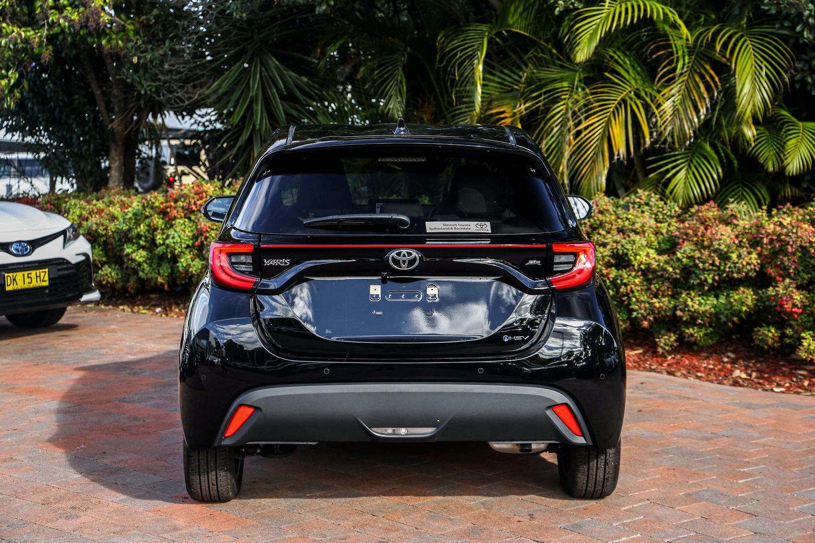 2024 Toyota Yaris ZR in Black