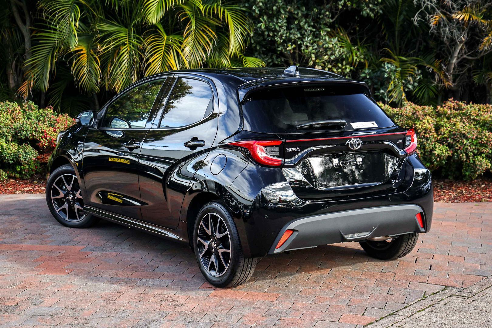 2024 Toyota Yaris ZR in Black