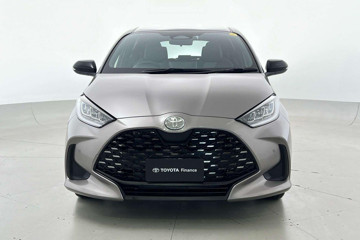 2025 Toyota Yaris ZR in Two Tone Brown