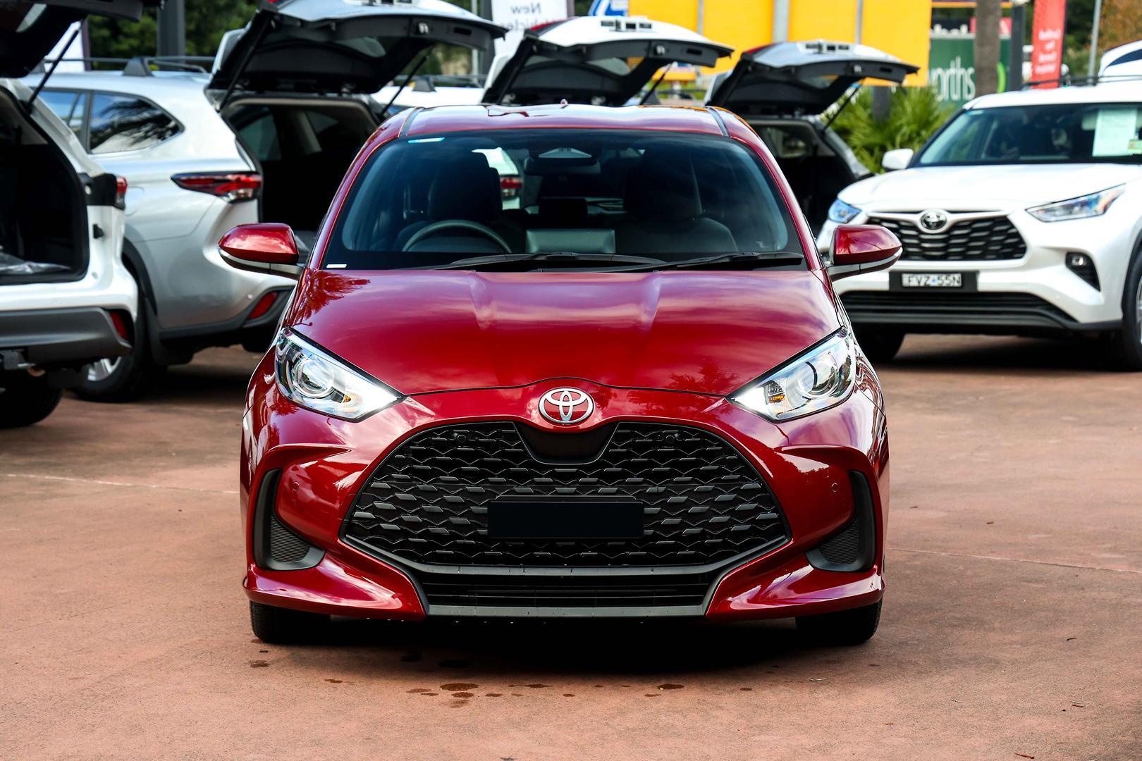 2025 Toyota Yaris Ascent Sport in Red