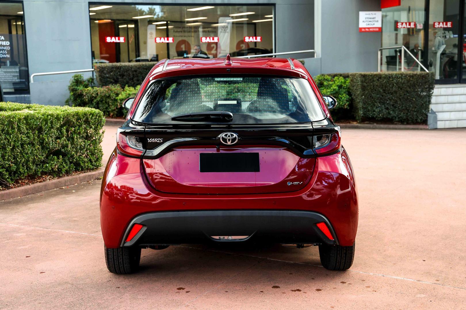 2025 Toyota Yaris Ascent Sport in Red