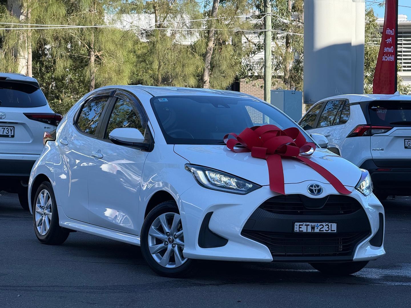 2022 Toyota Yaris SX in White