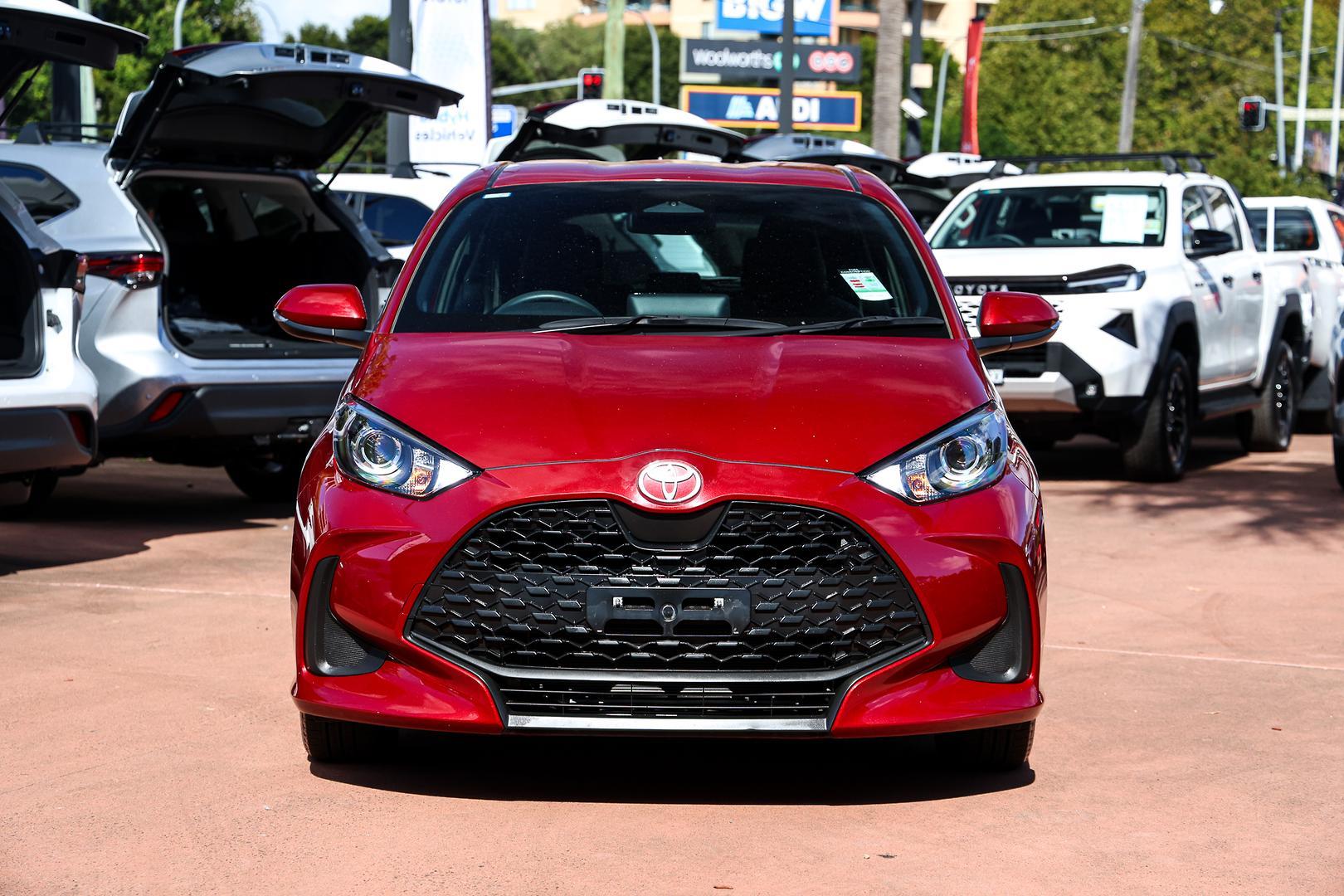 2024 Toyota Yaris Ascent Sport in Red