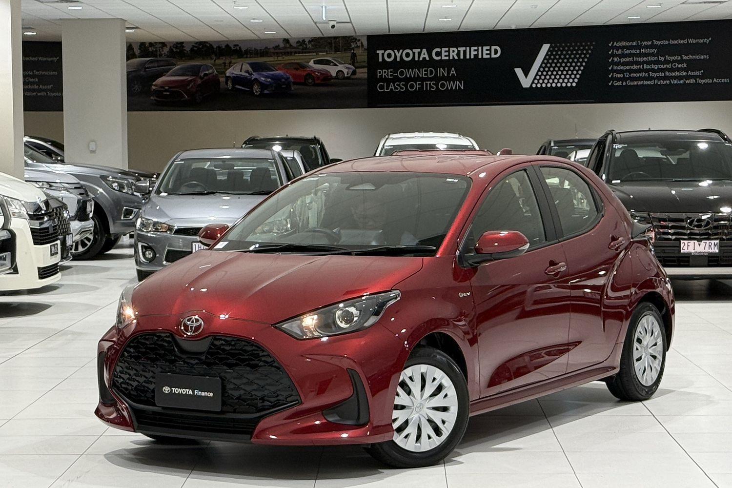 2025 Toyota Yaris Ascent Sport in Red