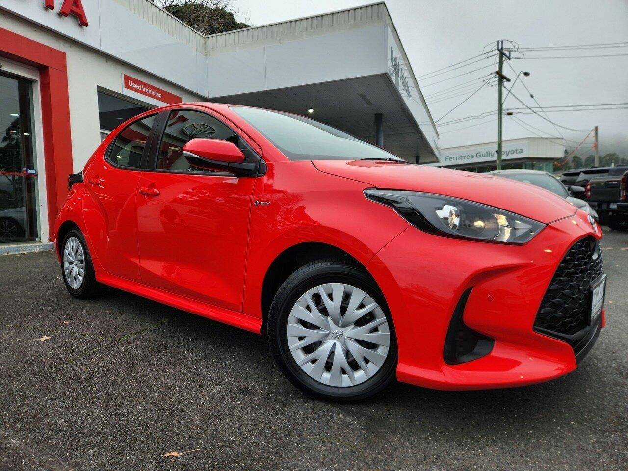 2025 Toyota Yaris Ascent Sport in Pink