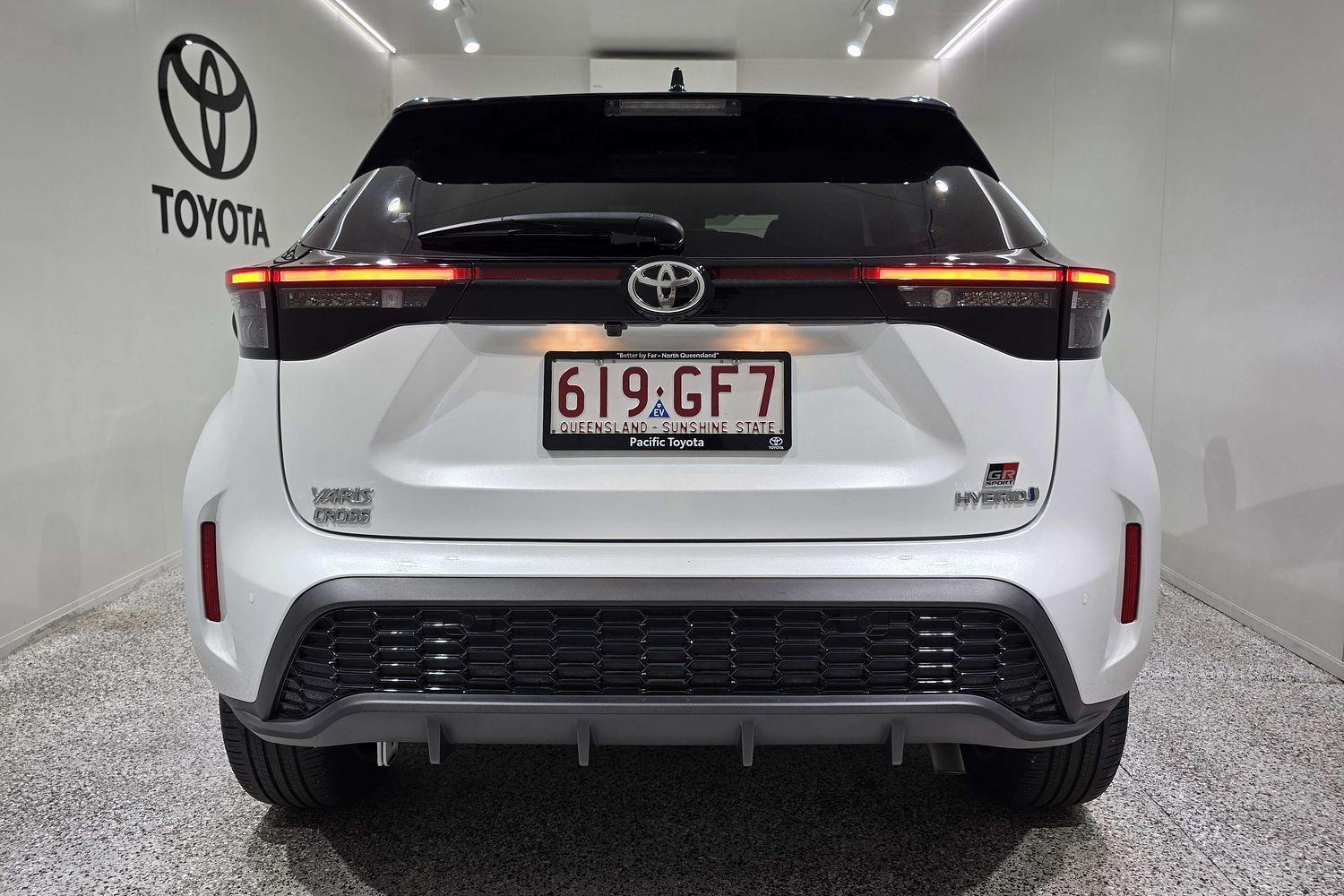 2022 Toyota Yaris Cross GR-S in White