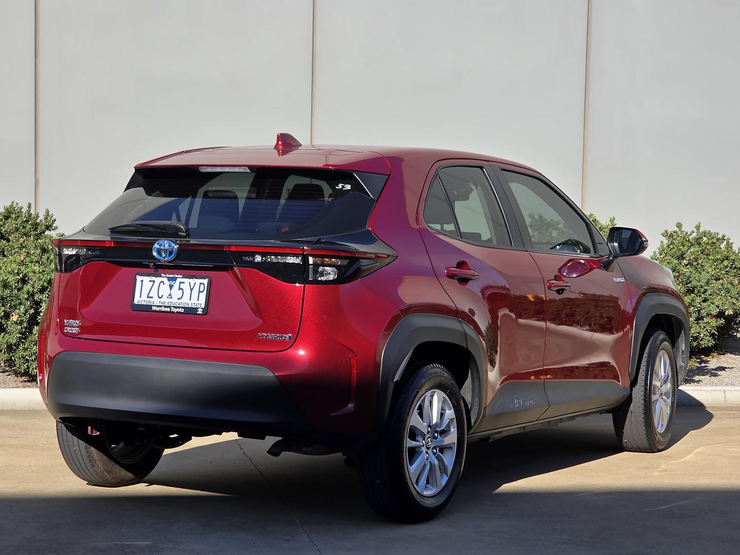 2023 Toyota Yaris Cross GX in Red