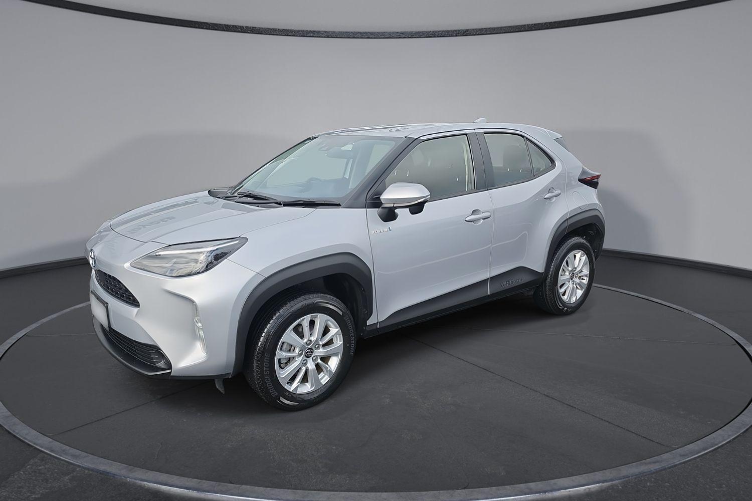 2022 Toyota Yaris Cross GX in Silver