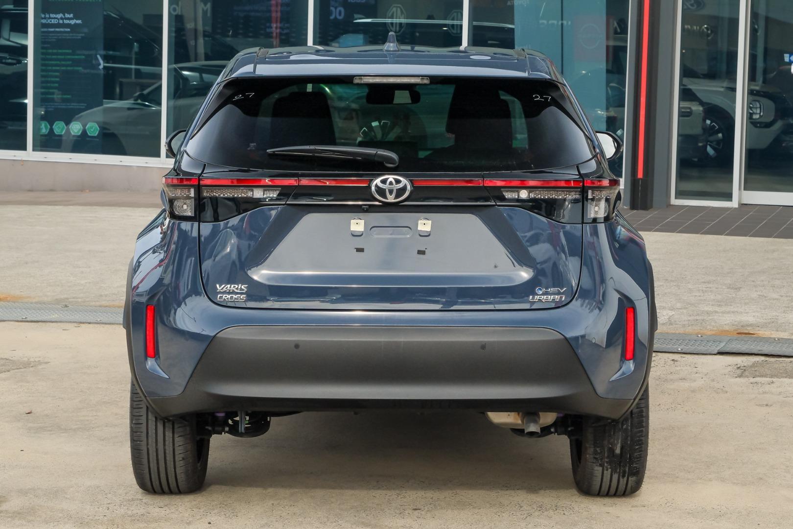 2025 Toyota Yaris Cross Urban in Grey