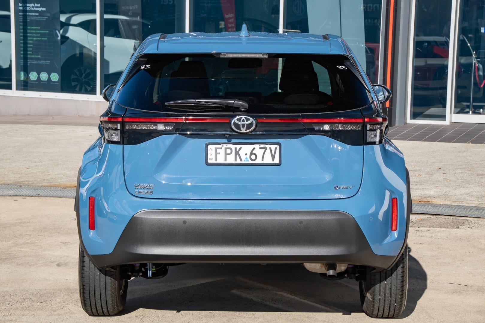 2025 Toyota Yaris Cross GXL in Blue
