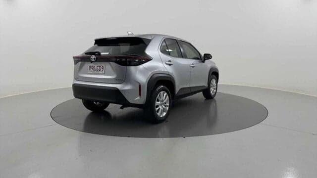 2022 Toyota Yaris Cross GX in Silver