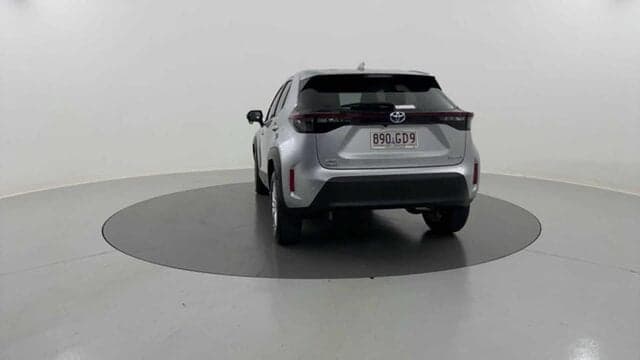 2022 Toyota Yaris Cross GX in Silver
