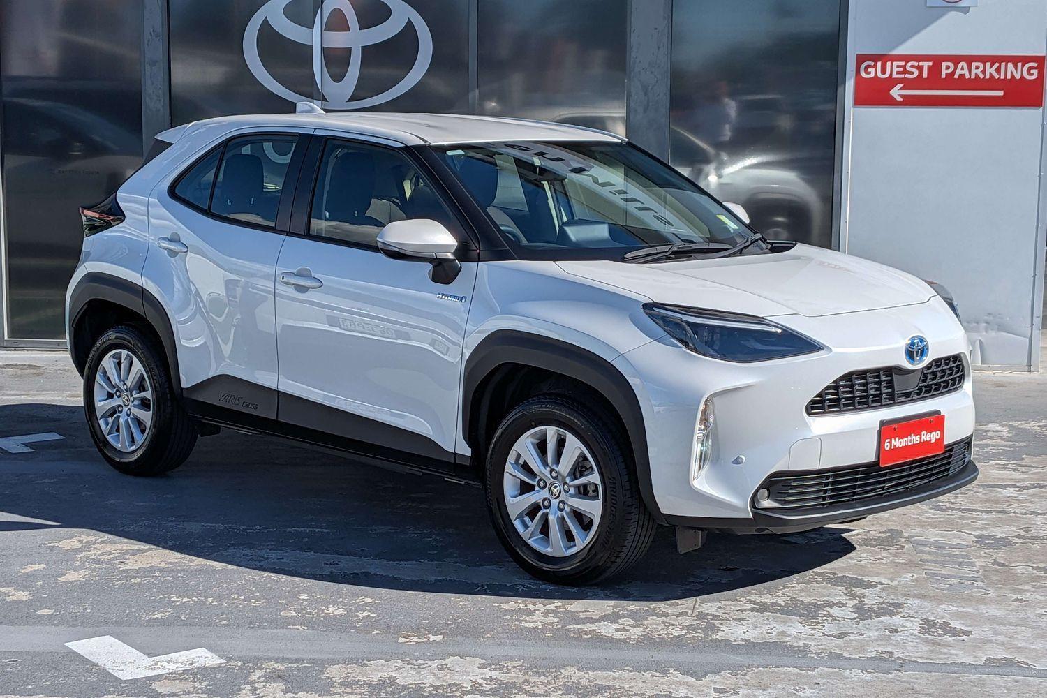 2023 Toyota Yaris Cross GX in White
