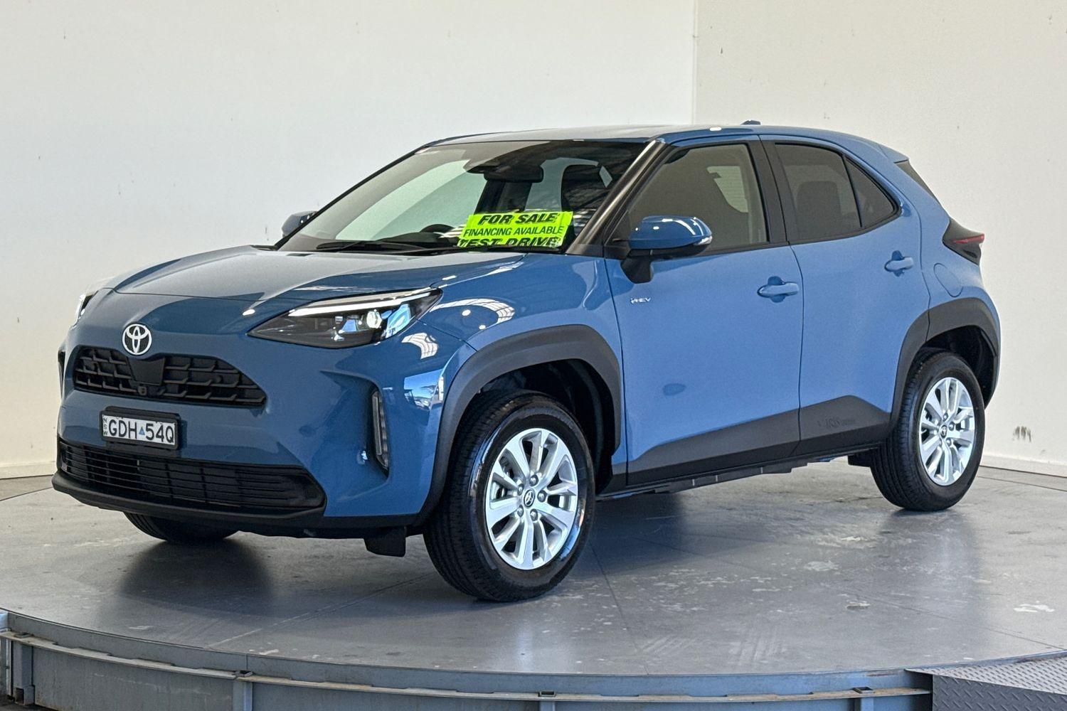 2026 Toyota Yaris Cross GXL in Blue