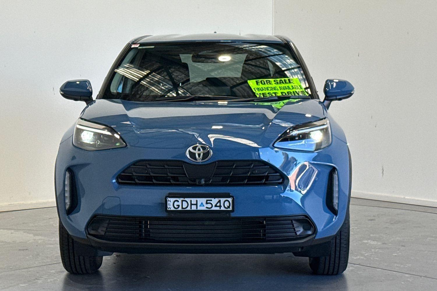 2026 Toyota Yaris Cross GXL in Blue