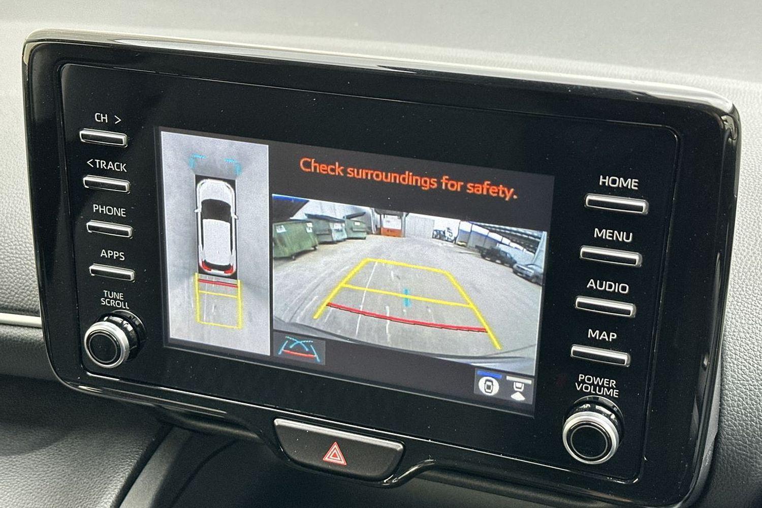 2023 Toyota Yaris Cross GXL in Silver