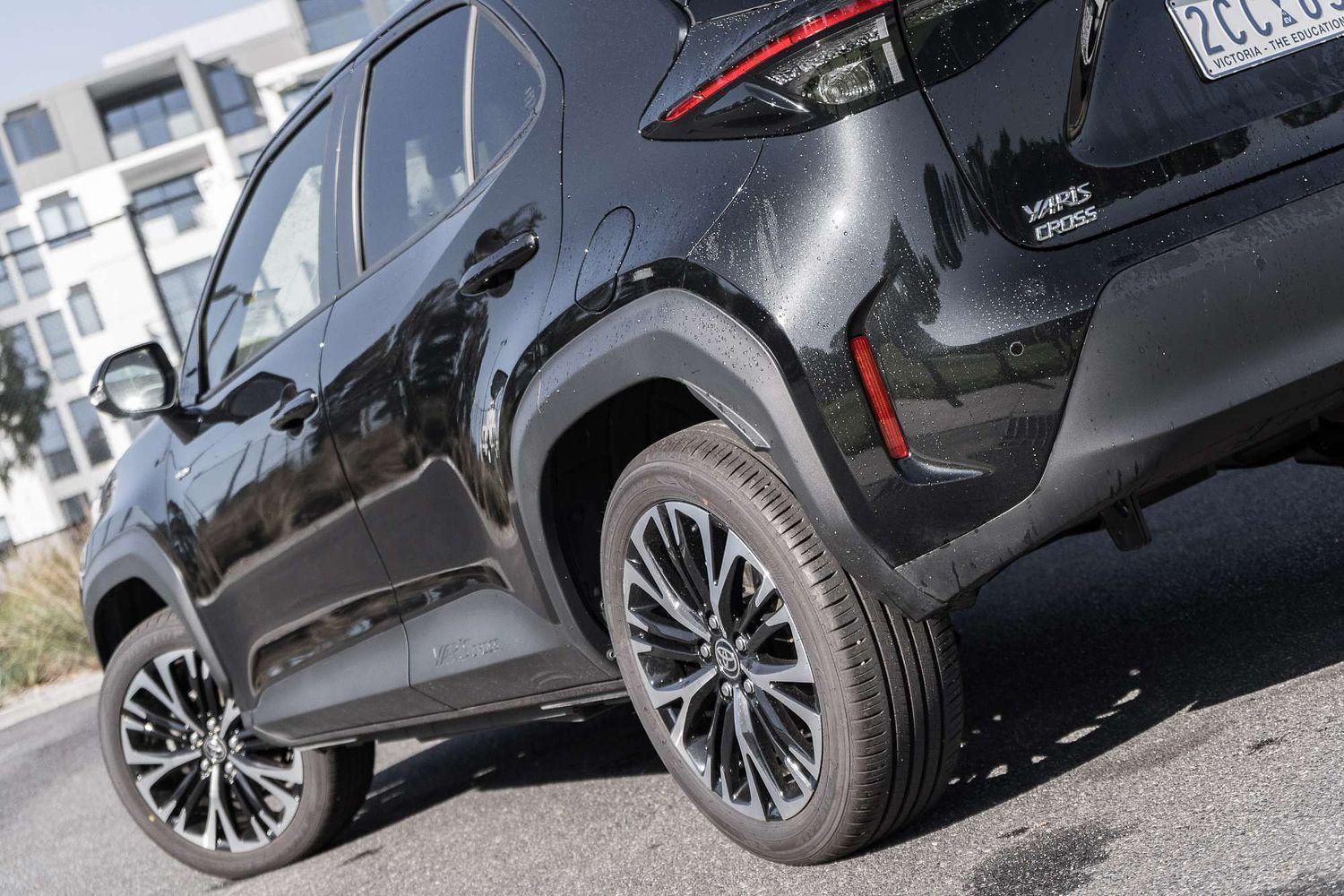 2025 Toyota Yaris Cross Urban in Black