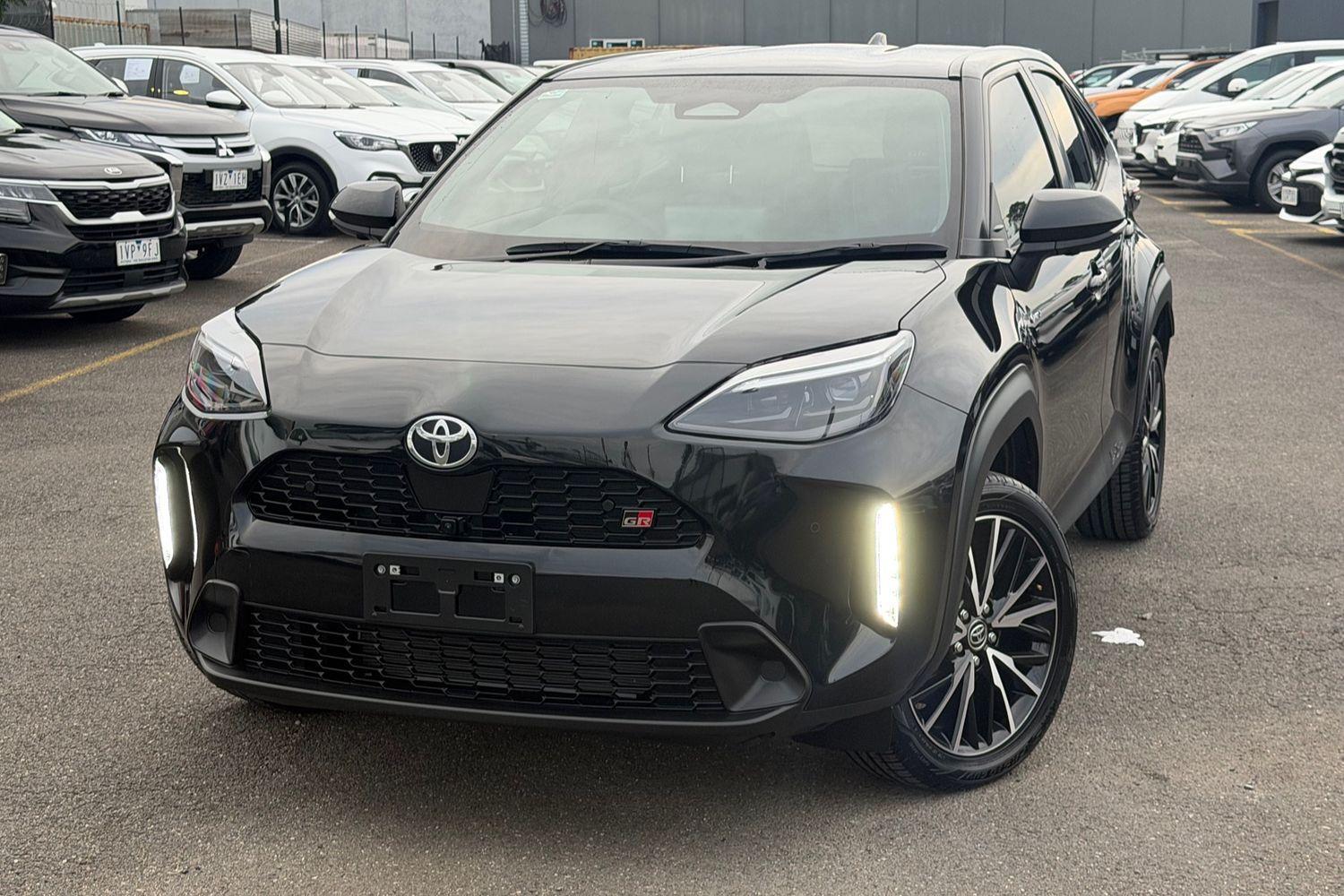 2024 Toyota Yaris Cross GR-S in Black