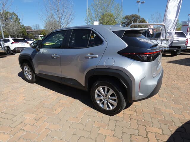2022 Toyota Yaris Cross GXL in Silver