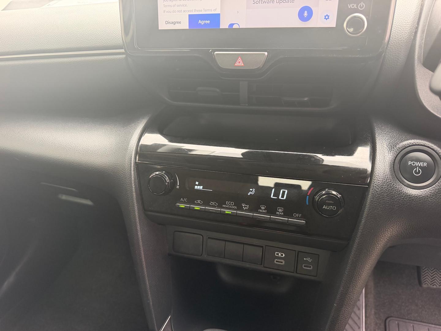 2024 Toyota Yaris Cross GX in Silver