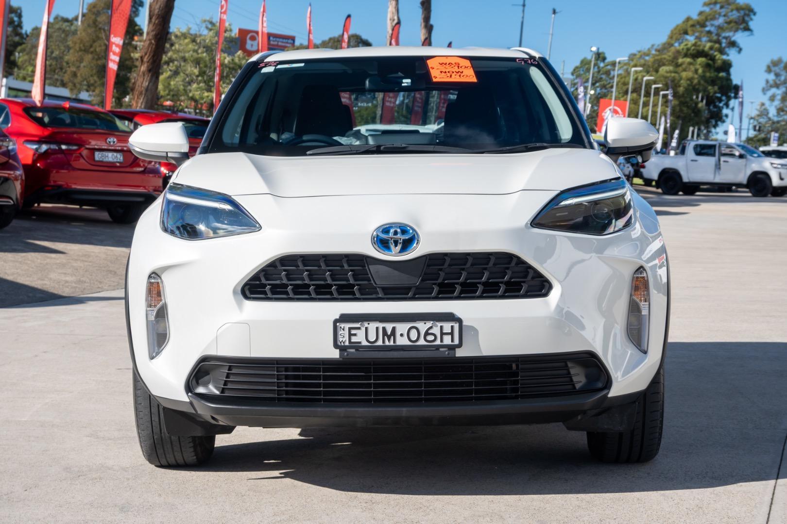 2021 Toyota Yaris Cross GX in White