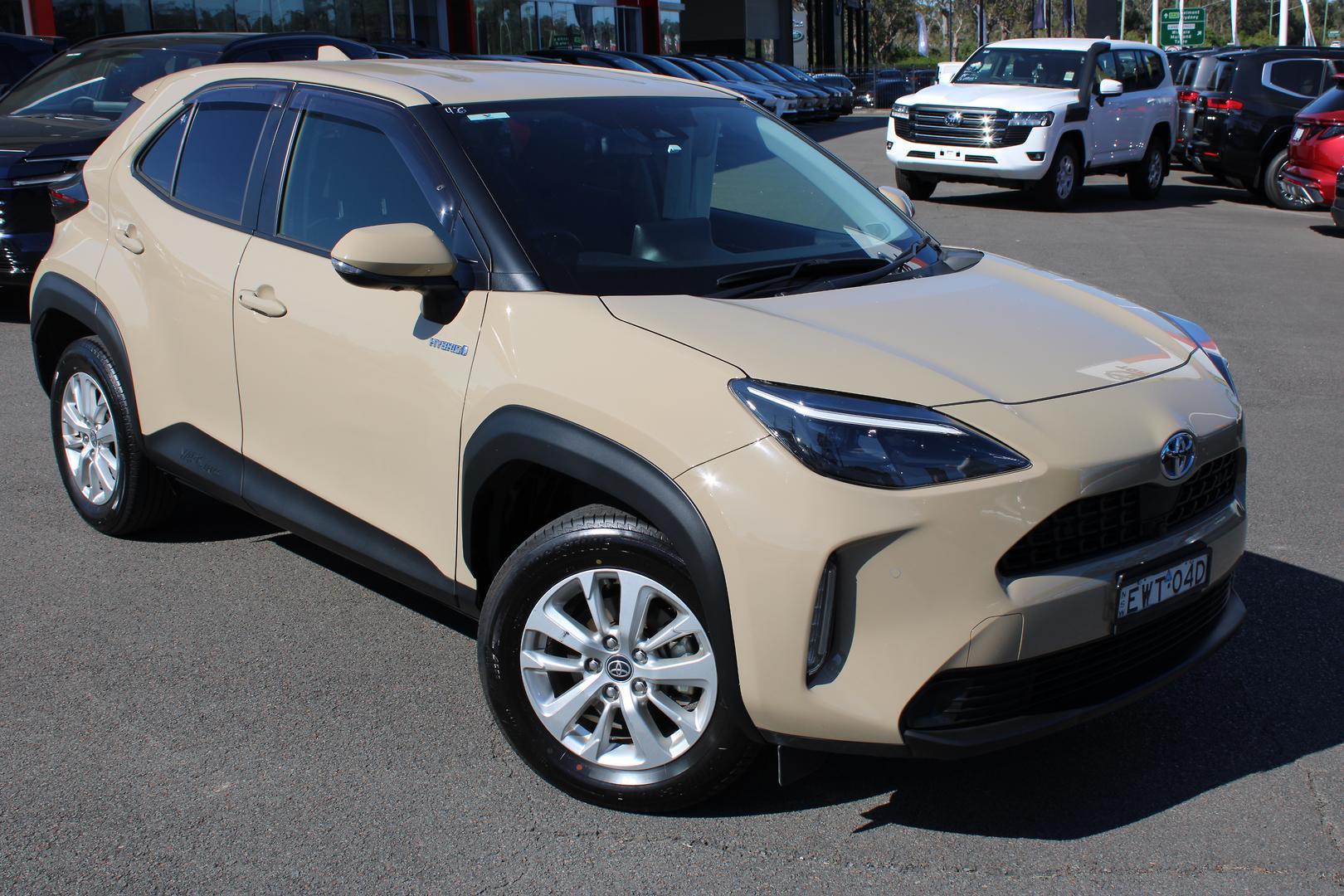 2022 Toyota Yaris Cross GXL in Beige
