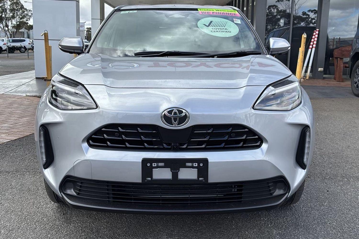 2025 Toyota Yaris Cross Urban in Silver