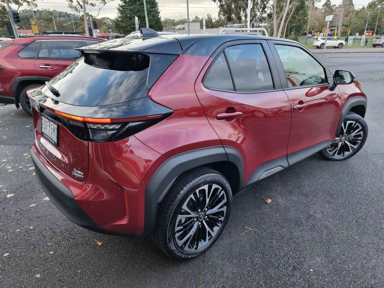 2025 Toyota Yaris Cross Urban in Red