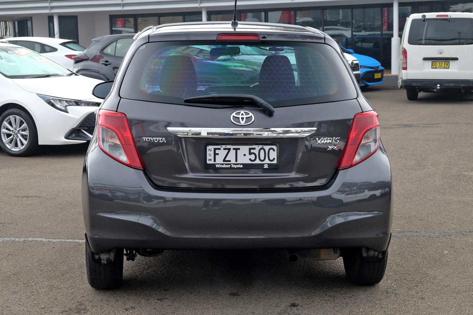 2013 Toyota Yaris YRS in Silver
