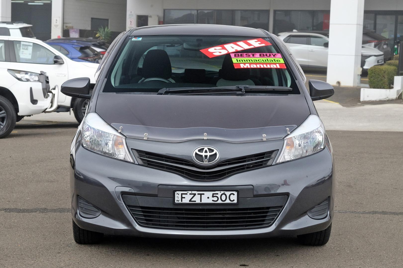 2013 Toyota Yaris YRS in Silver