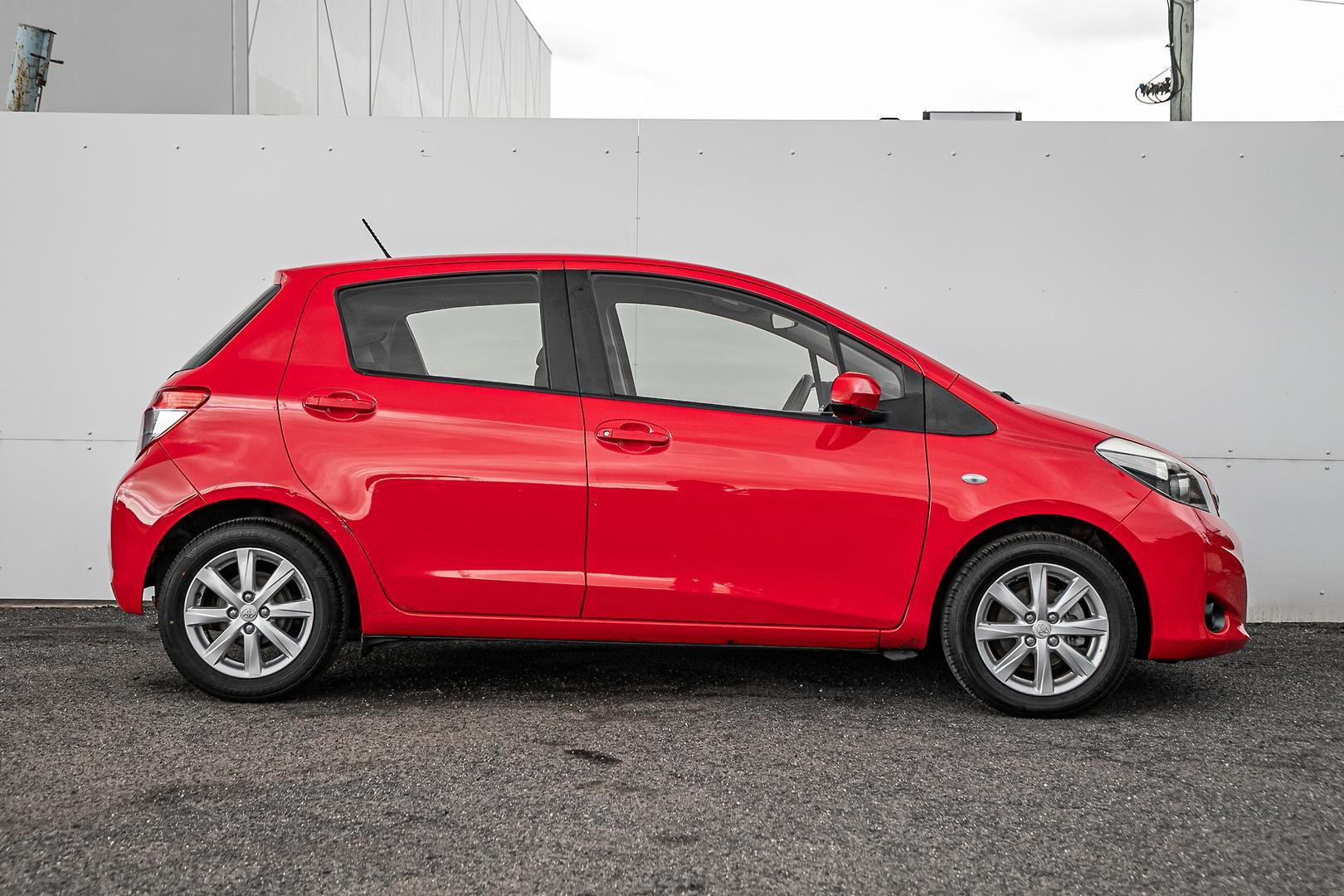 2013 Toyota Yaris YRX in Red