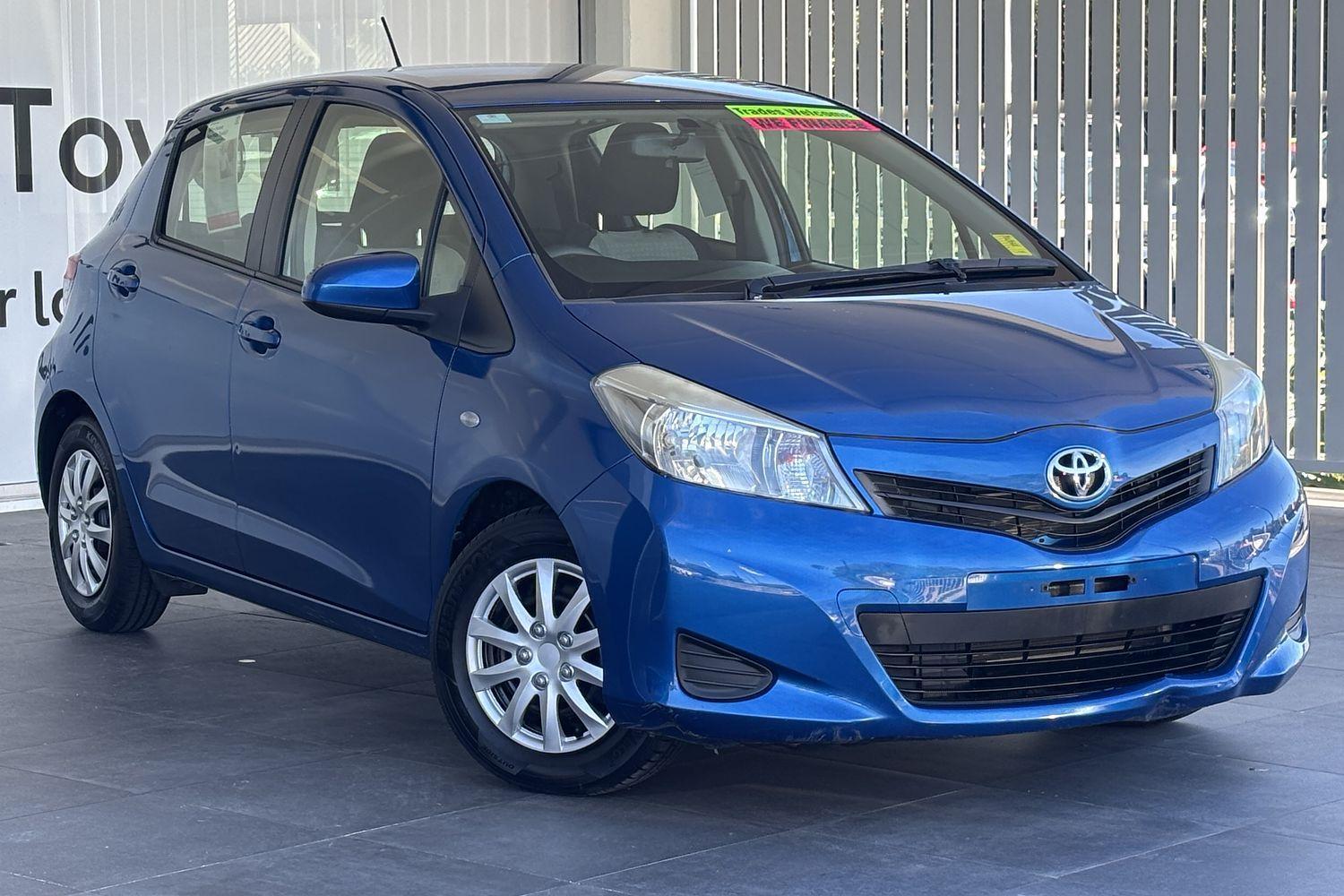 2012 Toyota Yaris YR in Blue