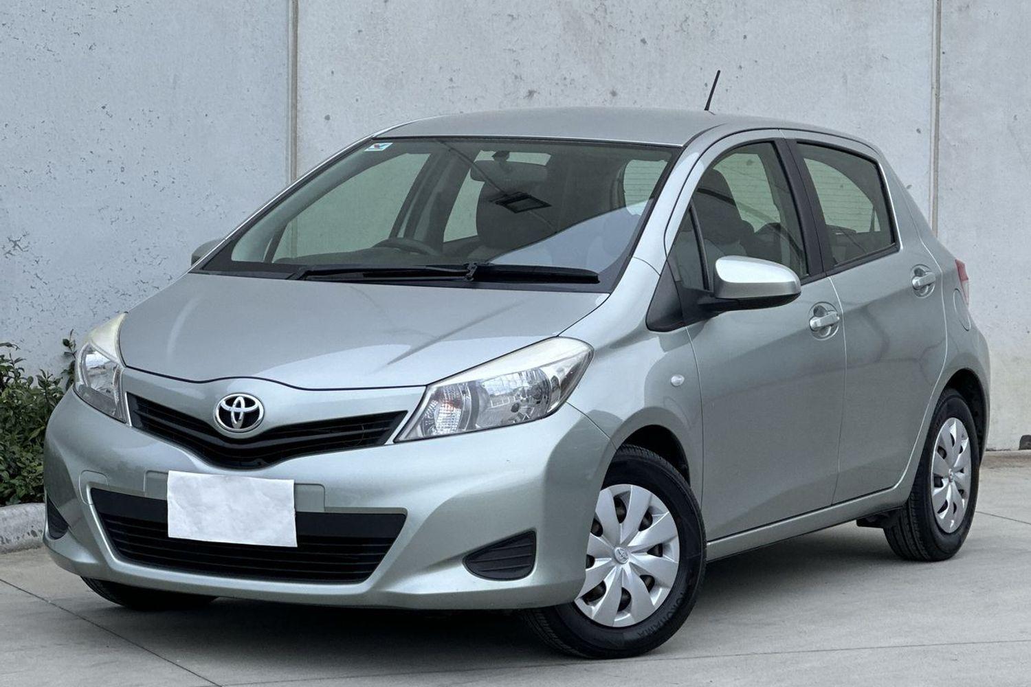 2012 Toyota Yaris YR in Green